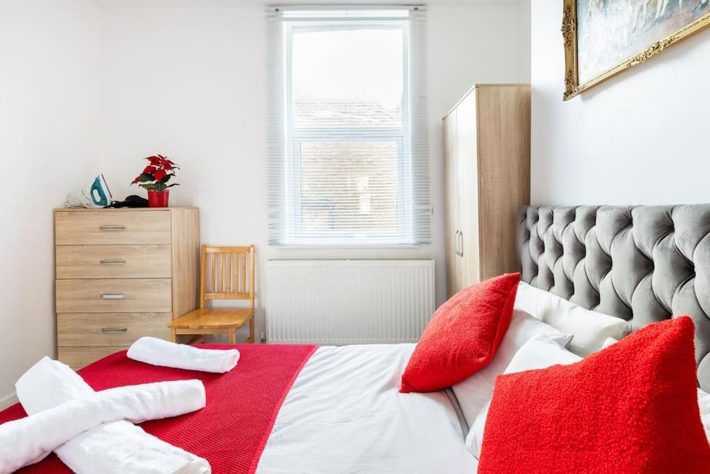 Parkside Stay North London - Victoria Line Экстерьер фото